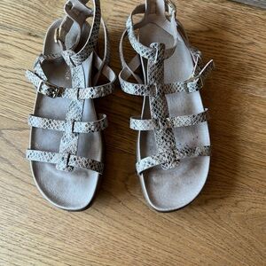 Donald J. Pliner Snake Print Sandals - Gray